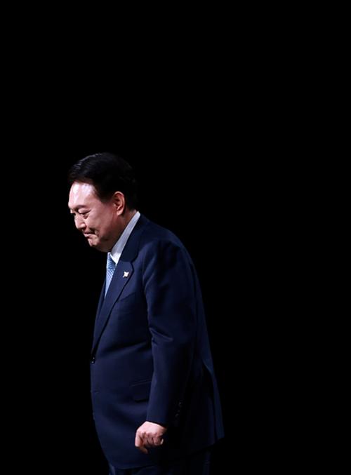 新澳2025今晚特马开奖号码和韩将调查尹锡悦夫妇与韩将调查尹锡悦夫妇视频